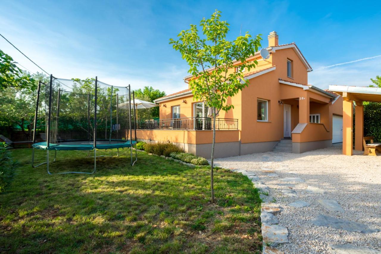 Nenadici  Holiday House Toici מראה חיצוני תמונה