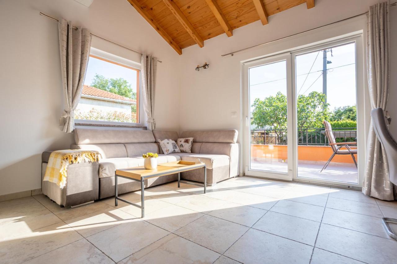Nenadici  Holiday House Toici מראה חיצוני תמונה
