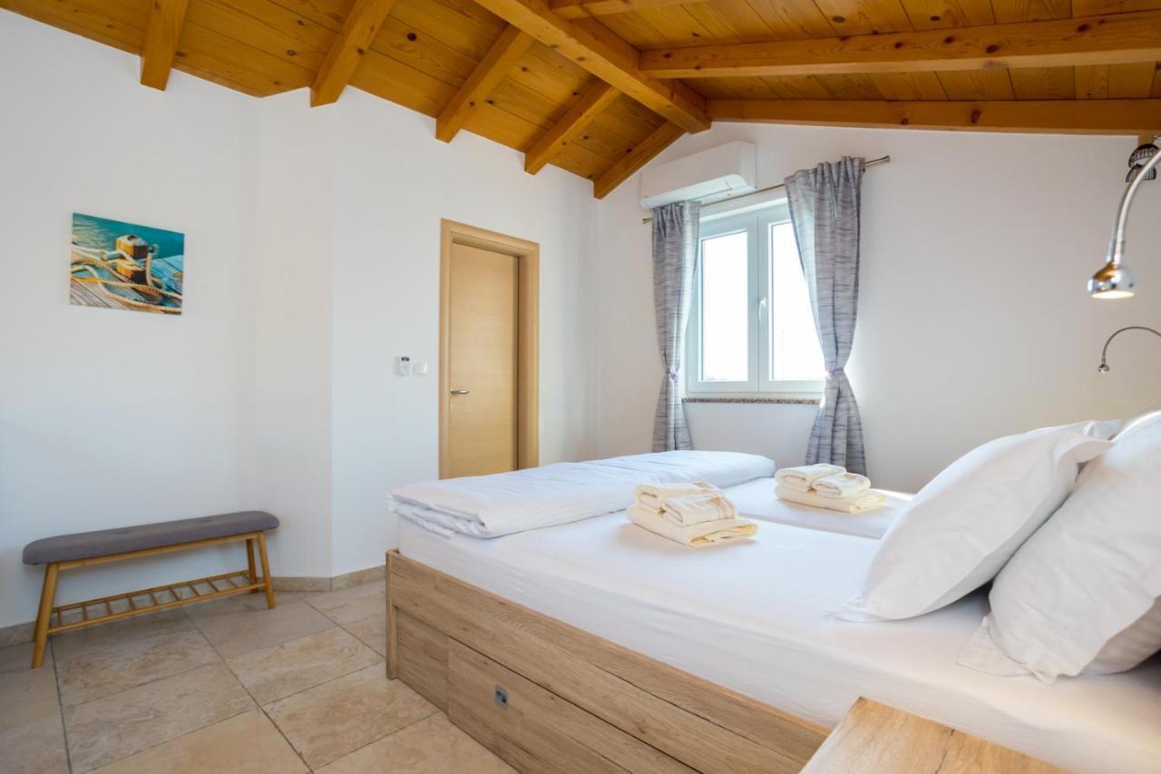 Nenadici  Holiday House Toici מראה חיצוני תמונה