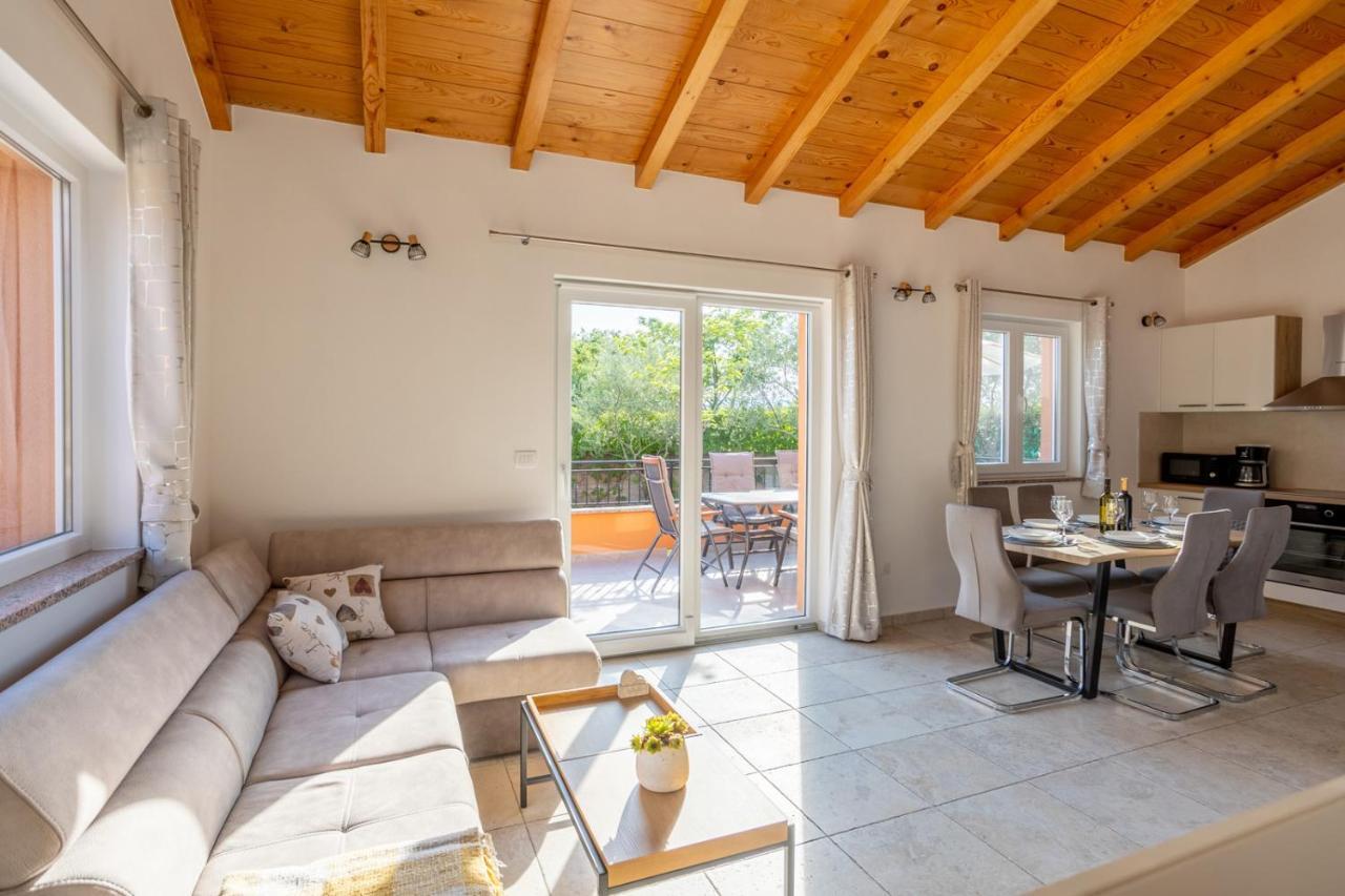 Nenadici  Holiday House Toici מראה חיצוני תמונה